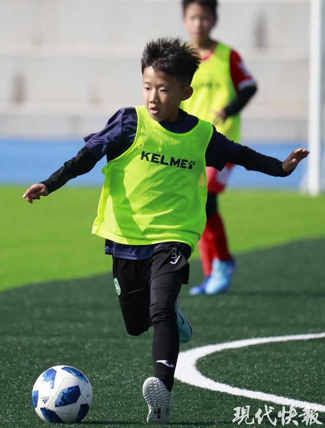 开云网址-苏小超八小龙｜南京游小浦口分校：四年实现区长杯、市长杯、省长杯冠军三级跳