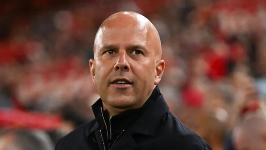 开云体育-利物浦上半场0射门!法国记者点评:没想到斯洛特竟摆起大巴