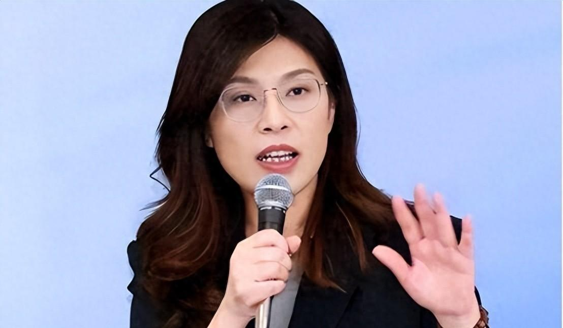 开云网址-郑丽文随行名单确认,两岸迎来新局面,不到24小时,美专机抵台